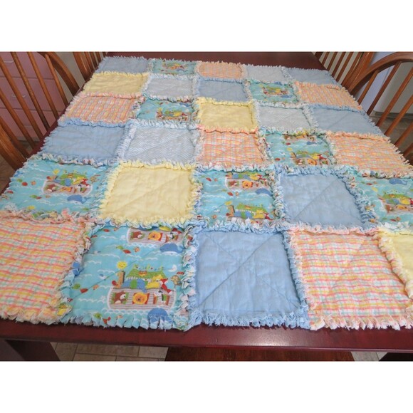 Flannel Rag Quilt With Batting 41x35 Noah's Ark Throw - Picture 3 of 14